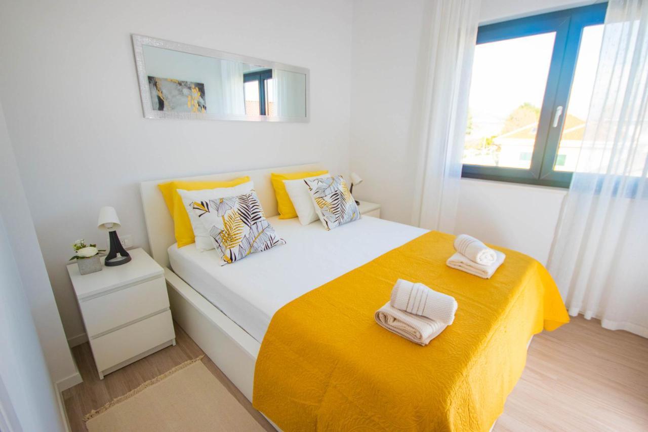 Apartmani Le-Lu Каштела Экстерьер фото
